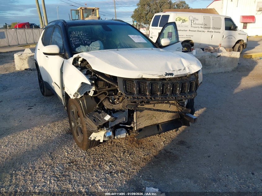 VIN 3C4NJCBBXMT502056 2021 JEEP COMPASS ALTITUDE FWD