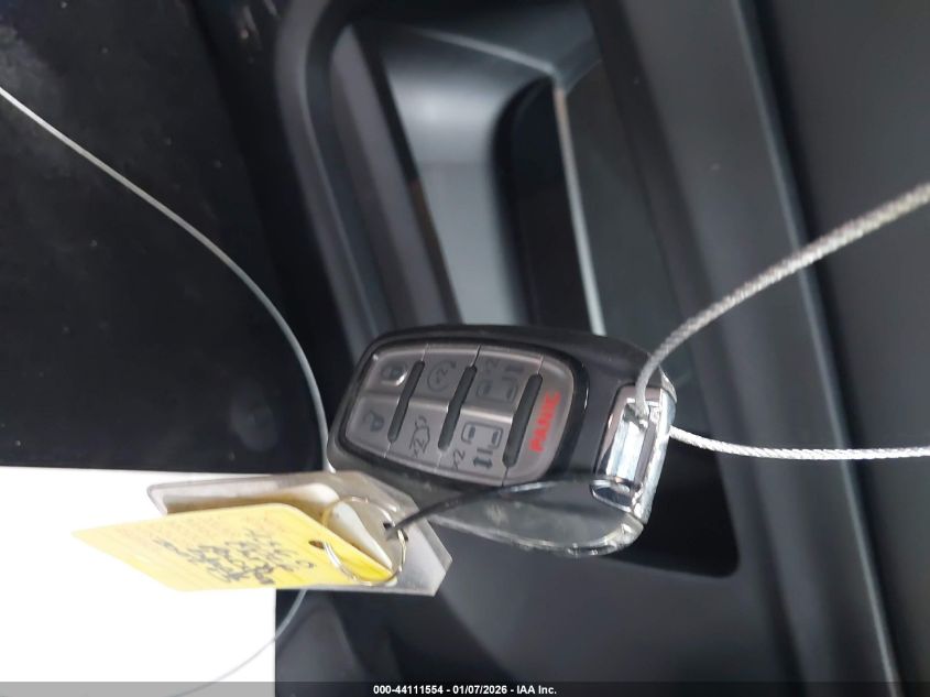 2026 Chrysler Pacifica - 2C4RC1GG6TR200205