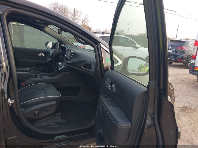 2026 Chrysler Pacifica - 2C4RC1GG6TR200205