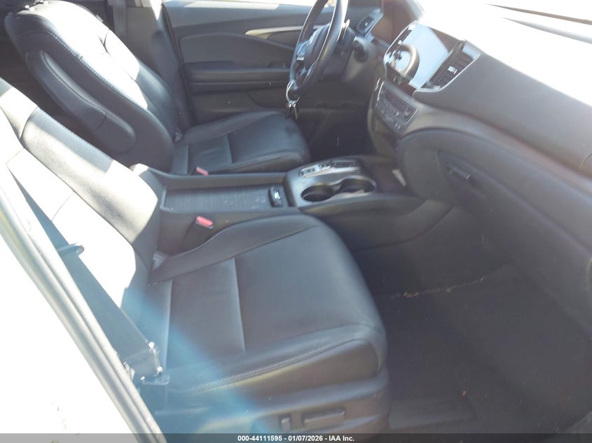 VIN 5FNYF5H2XMB046947 2021 HONDA PILOT 2WD SPECIAL EDITION