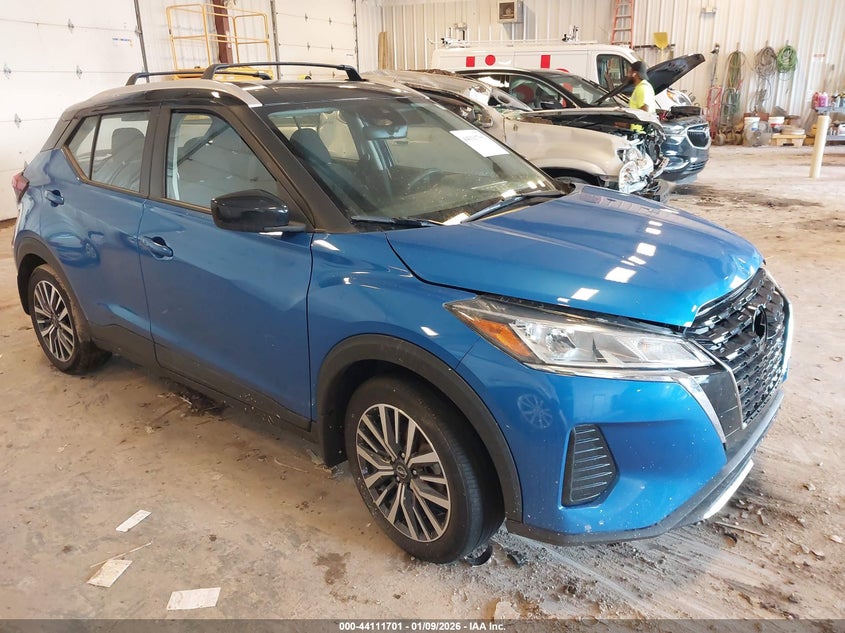 2022 Nissan Kicks Sv Xtronic Cvt