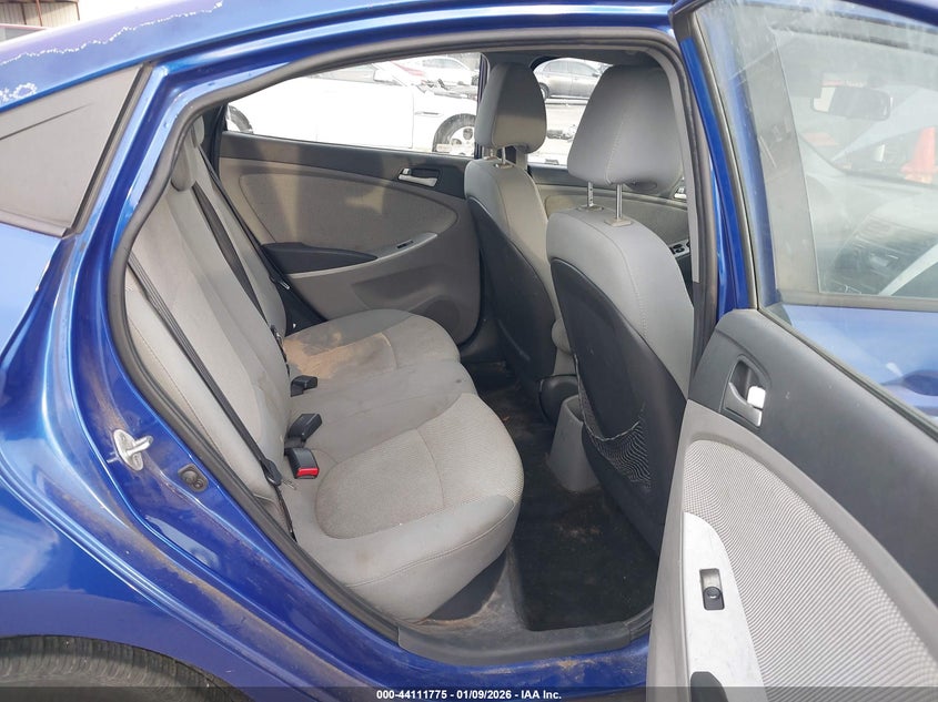 2013 Hyundai Accent Gls VIN: KMHCT4AE4DU368147 Lot: 44111775