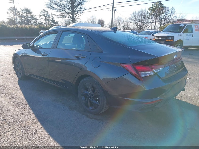 2022 Hyundai Elantra Sel