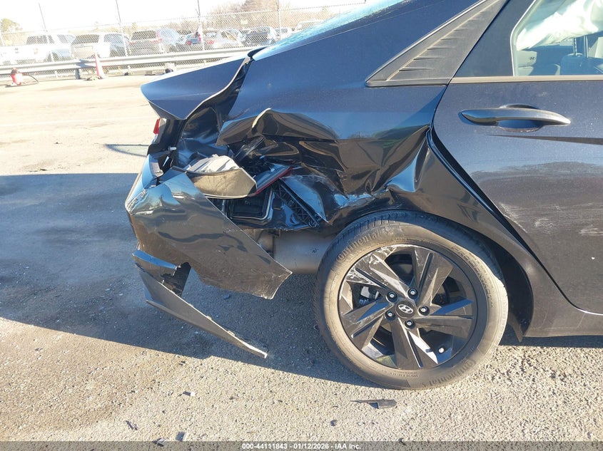 VIN 5NPLS4AG4NH076339 2022 HYUNDAI ELANTRA SEL