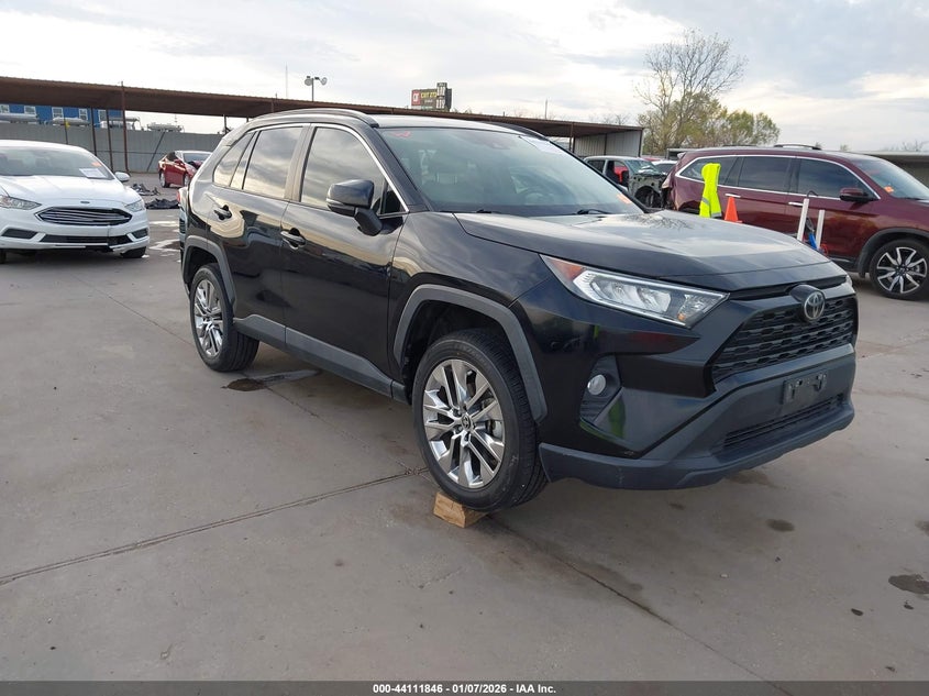 2021 Toyota Rav4 Xle Premium
