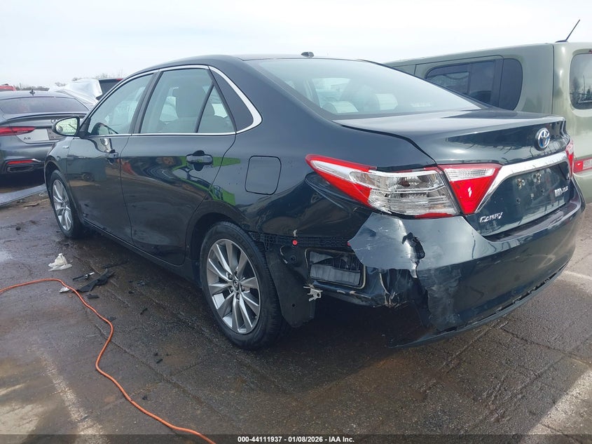 2015 Toyota Camry Hybrid Xle