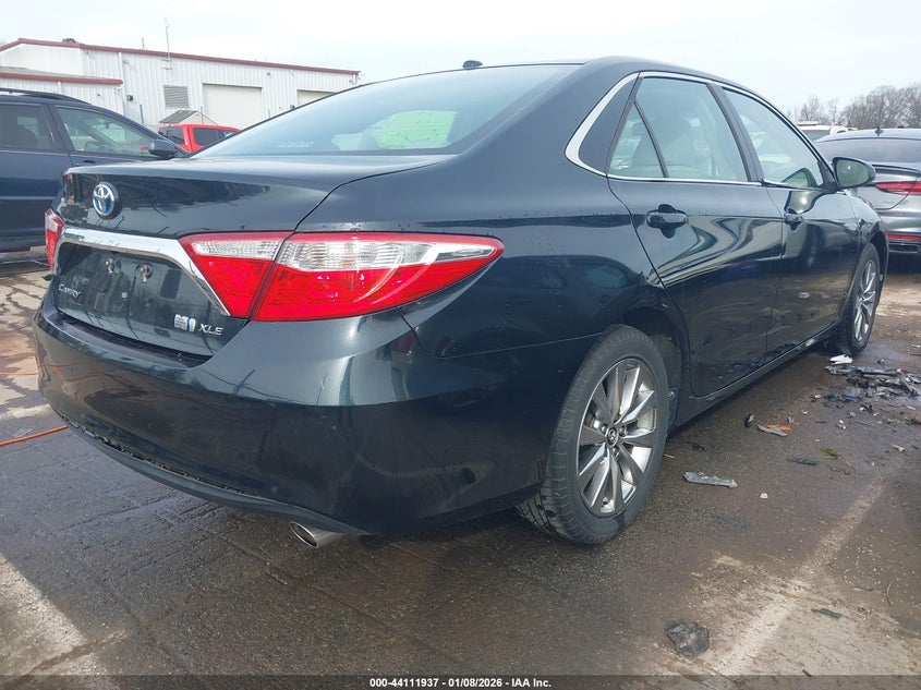 2015 Toyota Camry Hybrid Xle