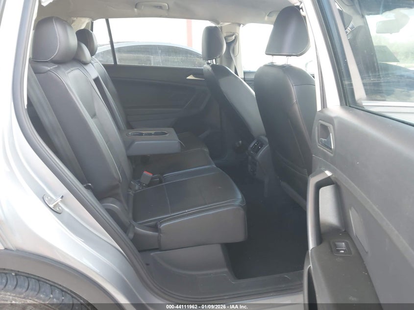 2021 Volkswagen Tiguan 2.0T Se/2.0T Se R-Line Black/2.0T Sel VIN: 3VV3B7AX8MM067946 Lot: 44111962