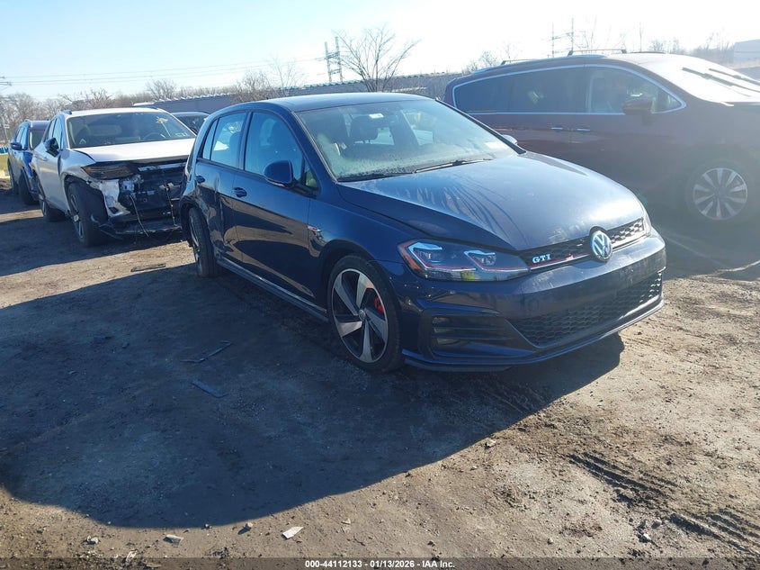 VOLKSWAGEN GOLF GTI 2018. Lot# 44112133. VIN 3VW447AU5JM275312. Photo 1