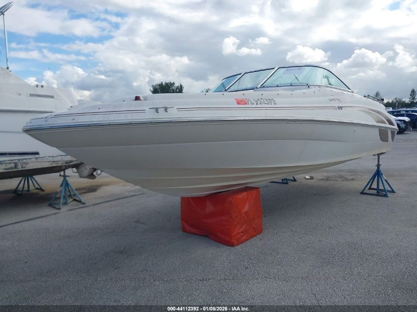 1999 Sea Ray Boat