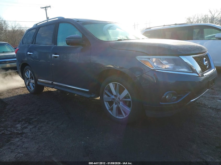 2013 NISSAN PATHFINDER PLATINUM