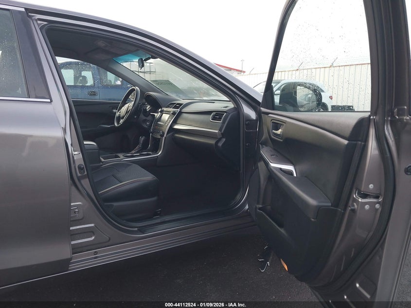 2015 Toyota Camry Se