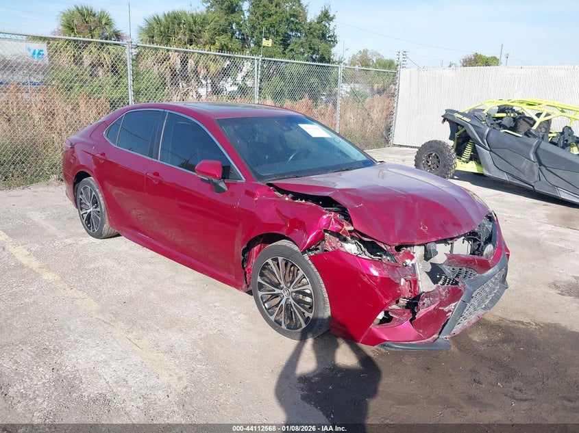 4T1B11HK1JU661978 2018 Toyota Camry Se auction photo 1