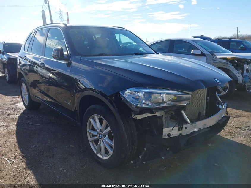 BMW X5 2015. Lot# 44112659. VIN 5UXKR0C53F0P15268. Photo 1