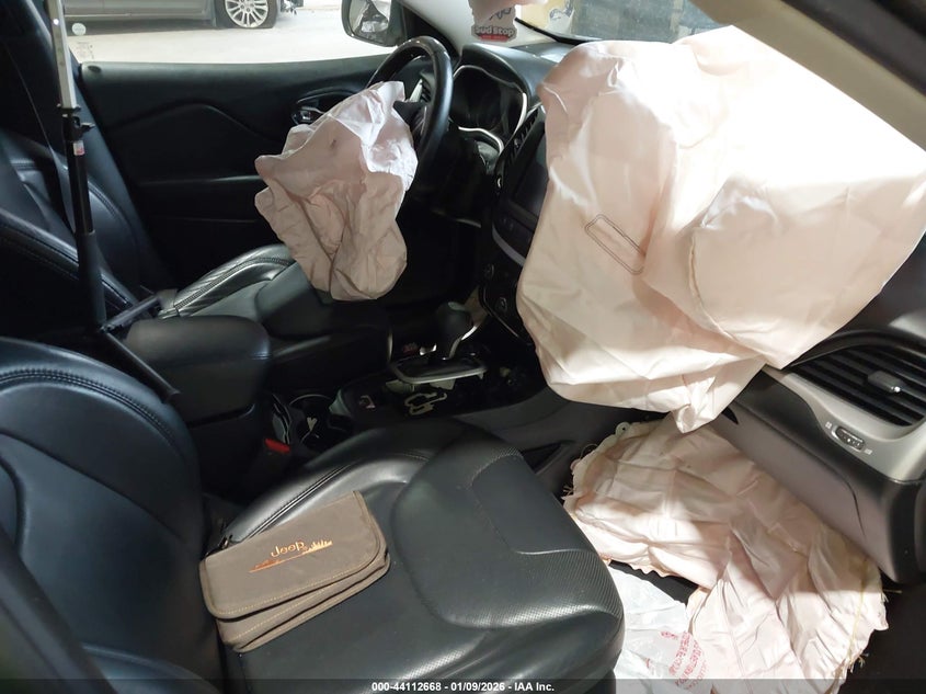 2018 Jeep Cherokee Overland 4X4