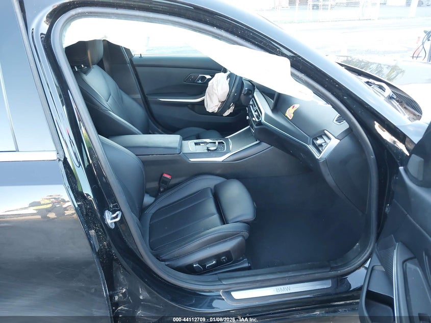 2024 BMW 330I xDrive