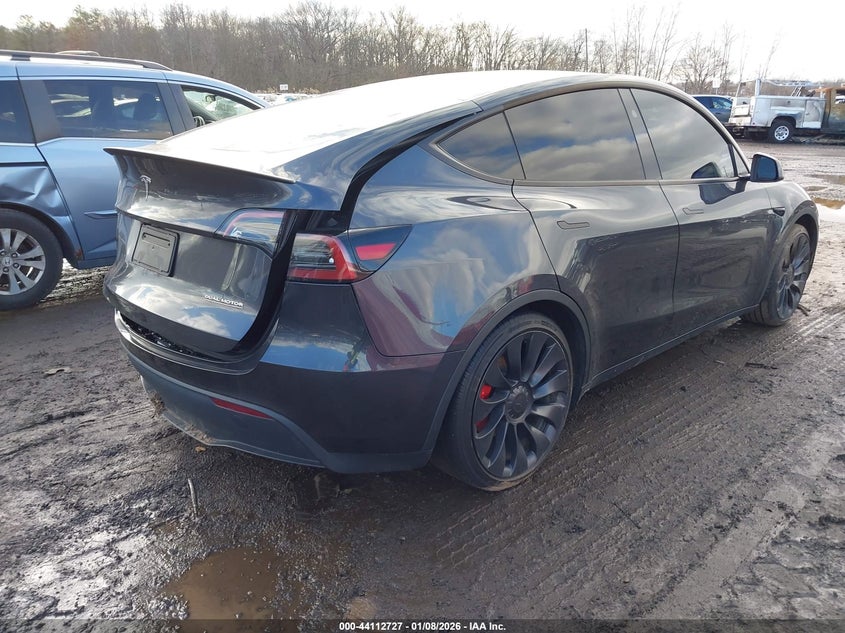 2024 Tesla Model Y Performance Dual Motor All-Wheel Drive