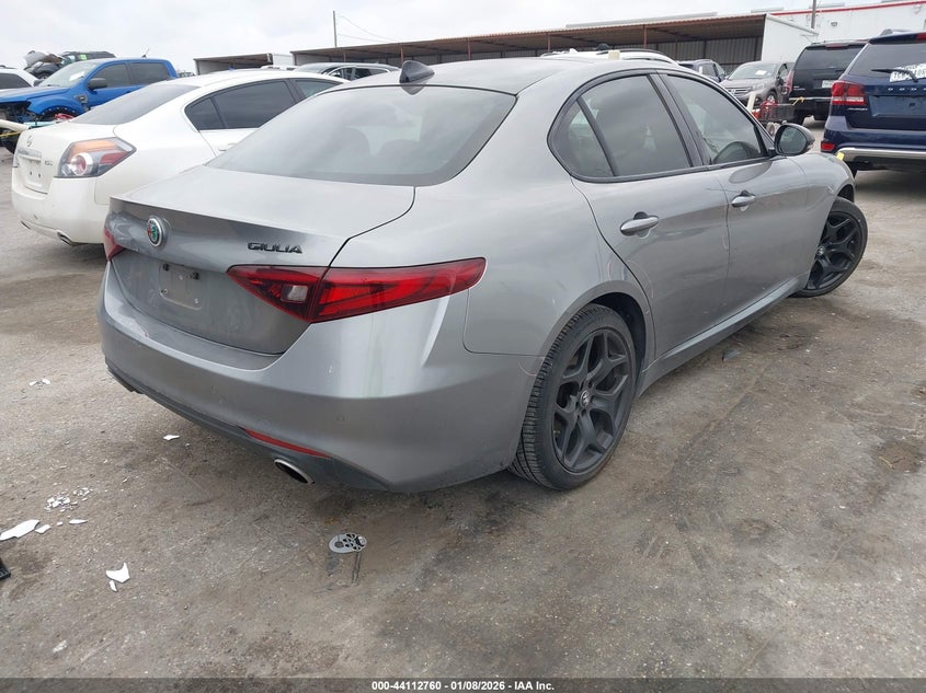 2021 Alfa Romeo Giulia Rwd