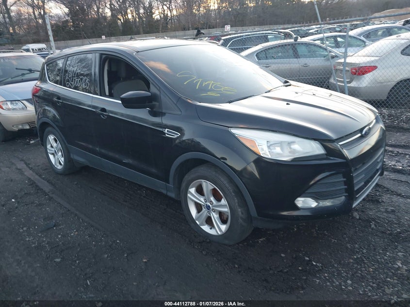 2016 FORD ESCAPE auction photo 1