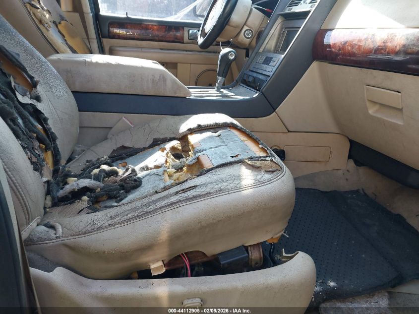 2006 Lincoln Navigator Luxury/Ultimate