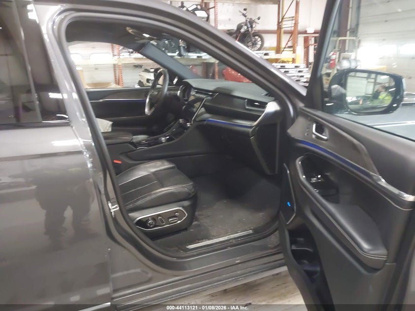 2022 Jeep Grand Cherokee L Overland 4X4