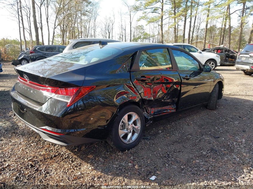 2023 Hyundai Elantra Se