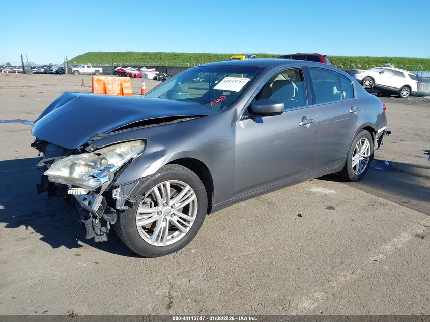 2012 Infiniti G37 Journey