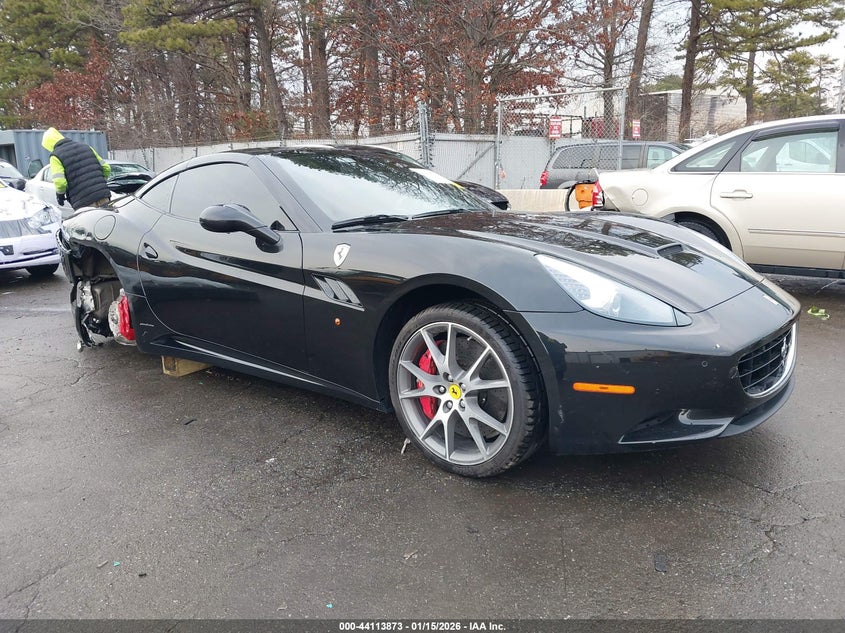 FERRARI CALIFORNIA