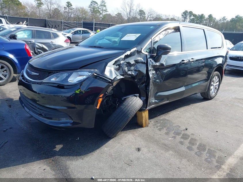 2017 Chrysler Pacifica Touring