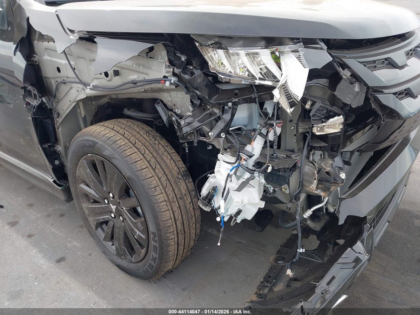 2026 Mitsubishi Outlander Sport 2.0 Es/2.0 Le/2.0 Ralliart/2.0 S/2.0 Se/2.0 Trail Edition VIN: JA4ARUAU3TU002061 Lot: 44114047