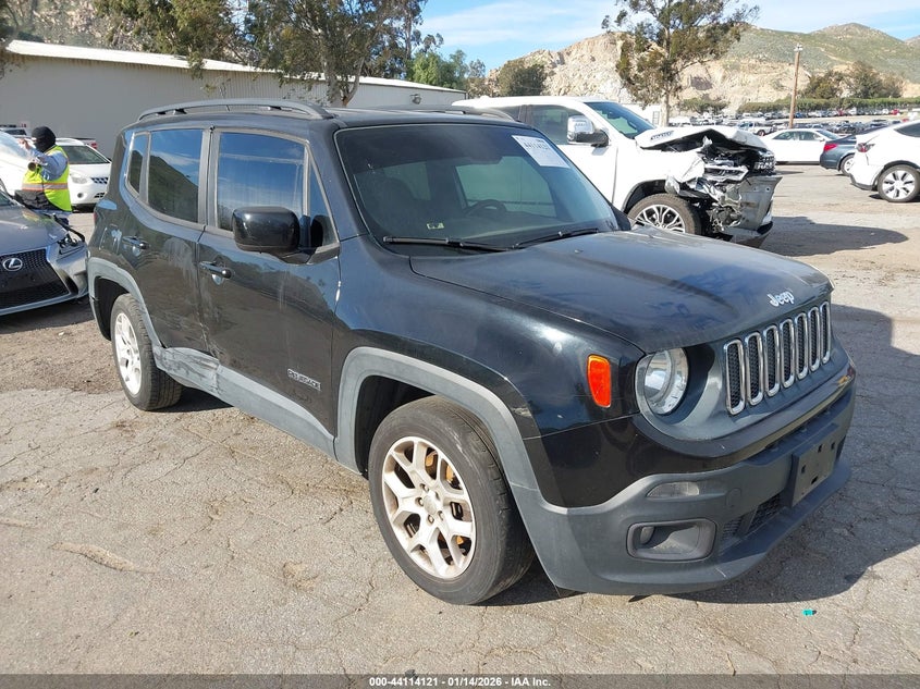 2017 Jeep Renegade Latitude Fwd