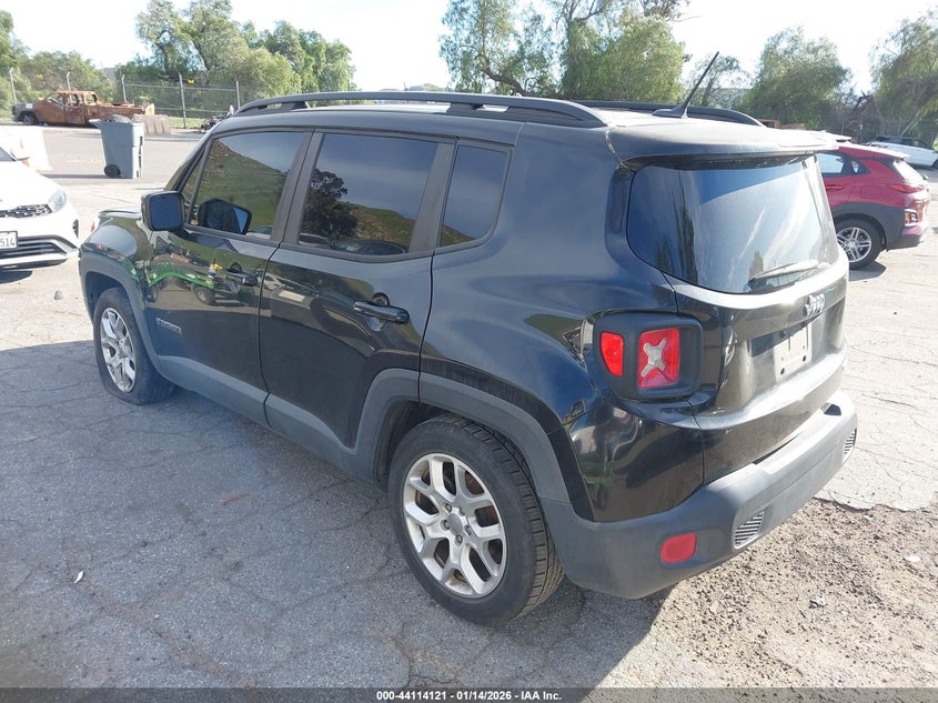 2017 Jeep Renegade Latitude Fwd