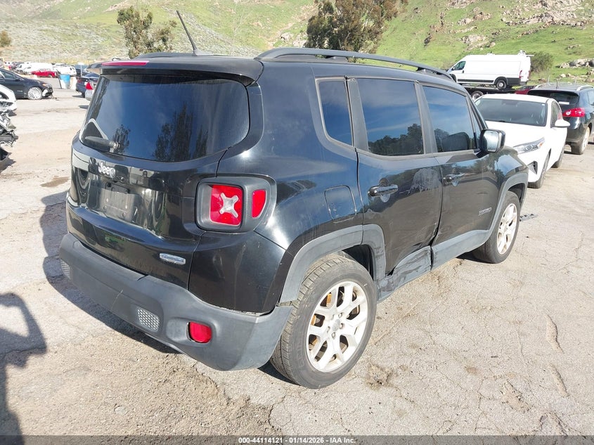 2017 Jeep Renegade Latitude Fwd