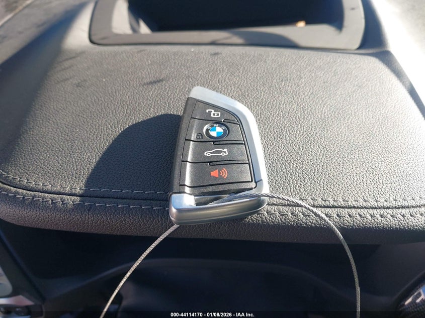 2024 BMW X4 M VIN: 5YM23EC03R9U11806 Lot: 44114170