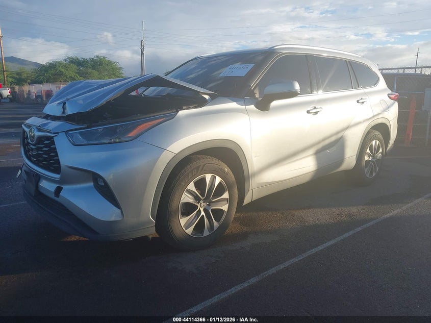 2021 Toyota Highlander Xle