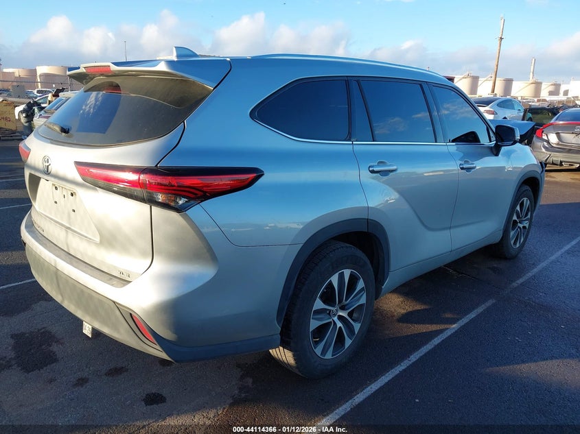 2021 Toyota Highlander Xle