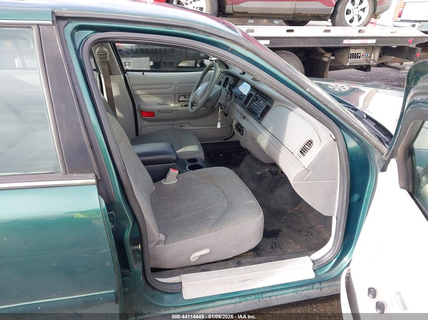 2001 Ford Crown Victoria Police Interceptor