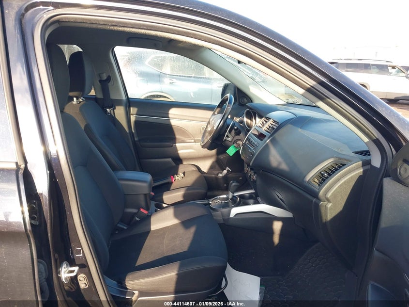 2013 Mitsubishi Outlander Sport Es