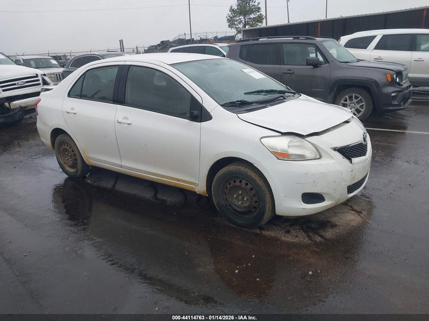 JTDBT4K39CL035993 2012 Toyota Yaris auction photo 1