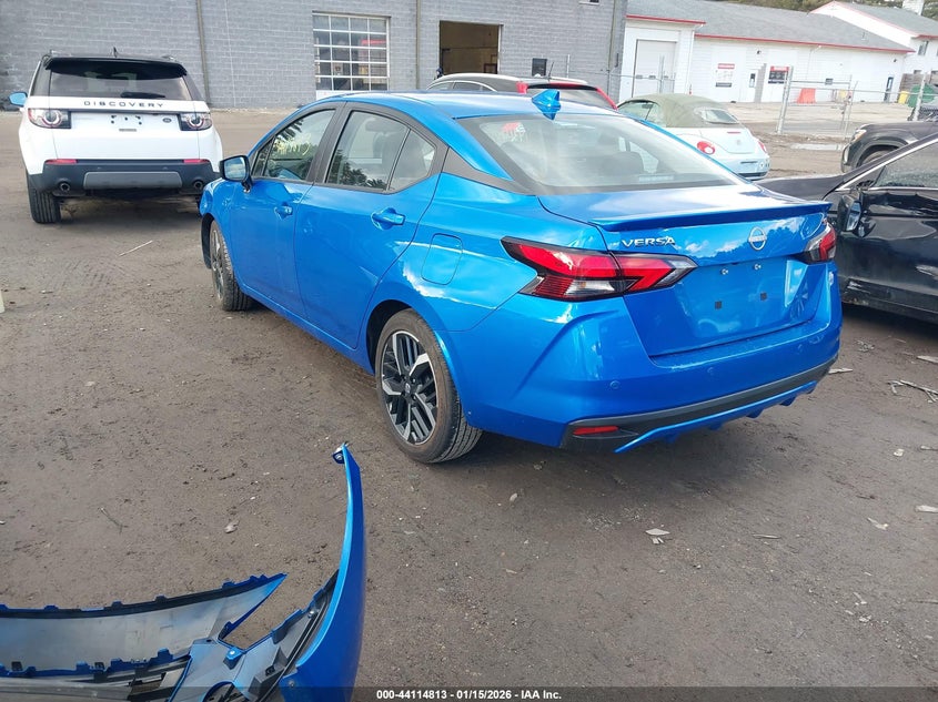 2024 Nissan Versa 1.6 Sr