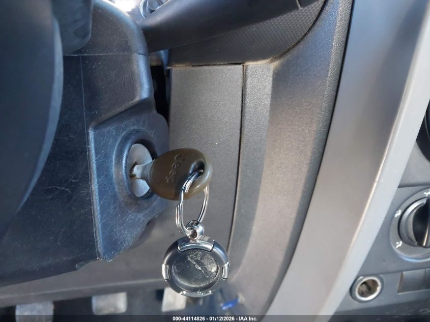 2007 Jeep Wrangler X VIN: 1J4FA24147L158222 Lot: 44114826