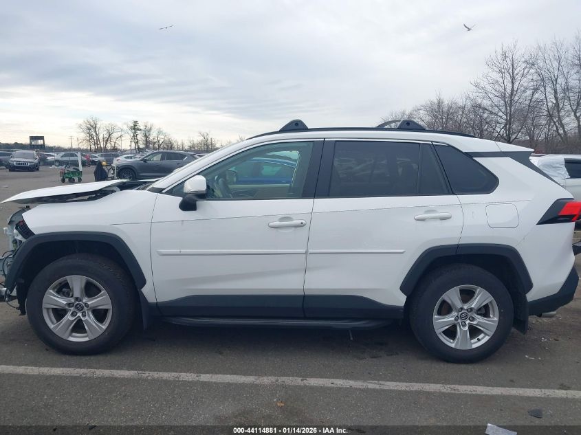 2021 Toyota Rav4 Xle VIN: 2T3P1RFV9MC166085 Lot: 44114881