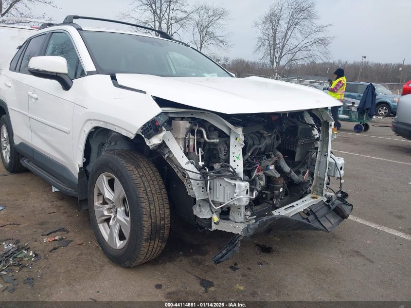 2021 Toyota Rav4 Xle VIN: 2T3P1RFV9MC166085 Lot: 44114881