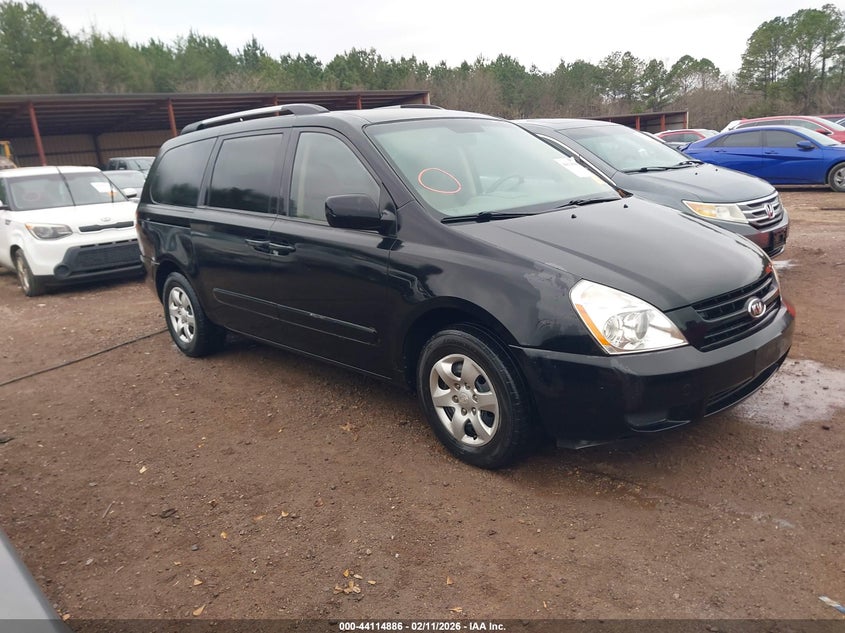 2010 Kia Sedona Lx