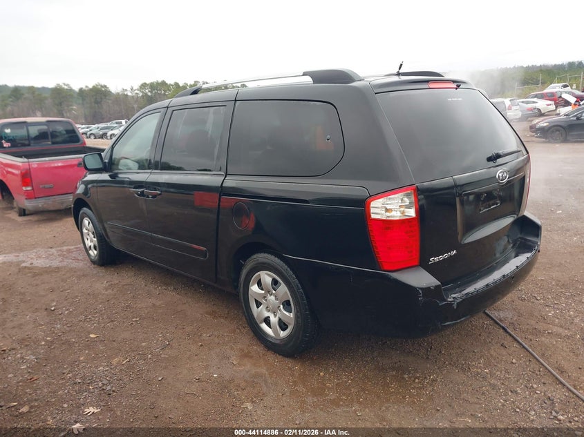 2010 Kia Sedona Lx