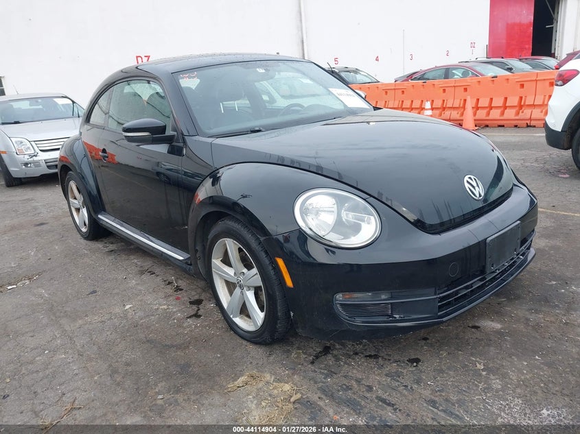 2012 Volkswagen Beetle 2.5L