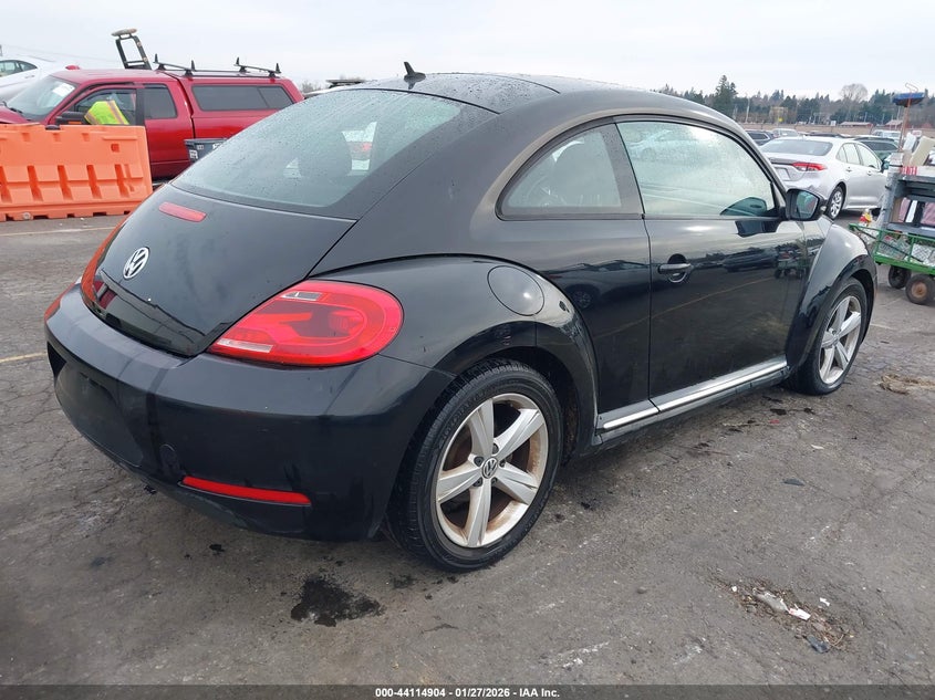 2012 Volkswagen Beetle 2.5L