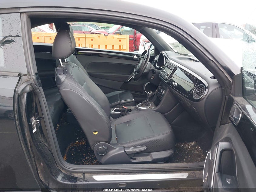 2012 Volkswagen Beetle 2.5L