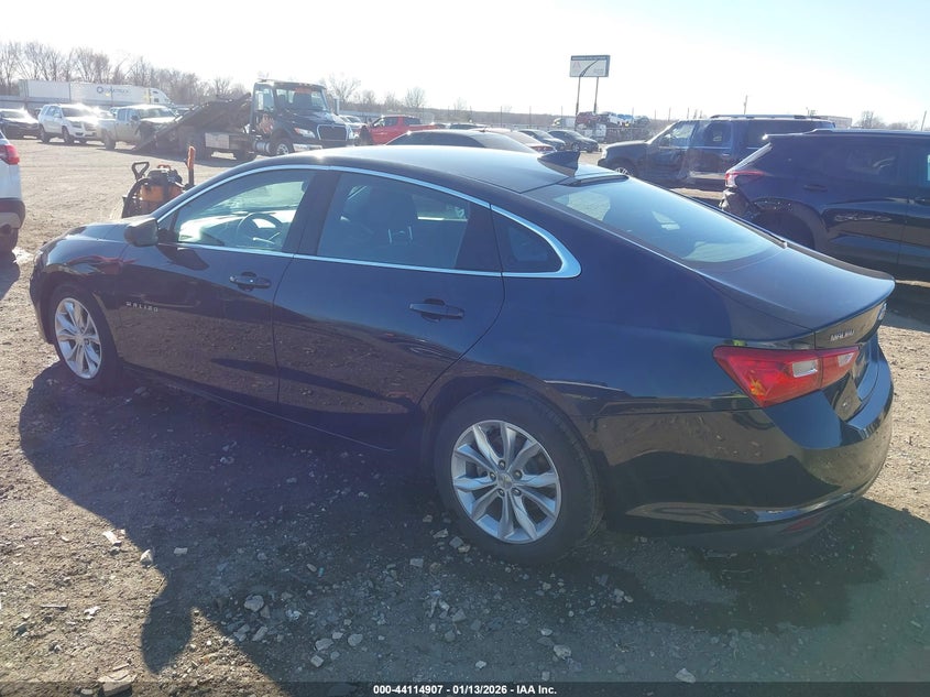 2023 CHEVROLET MALIBU auction photo 3
