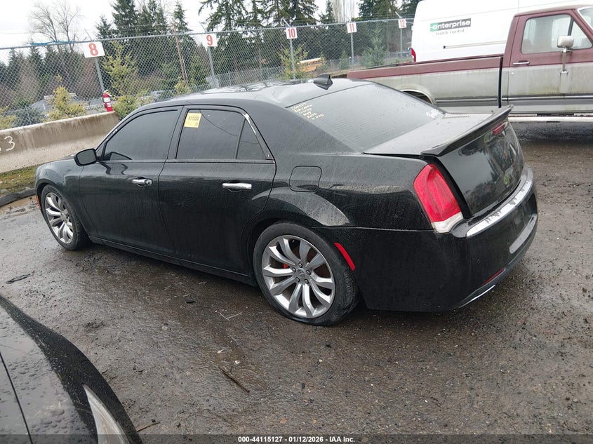 2018 Chrysler 300 Limited